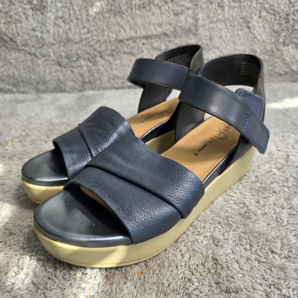 Naked Feet Koda Platform Wedge Sandals Navy Blue Leather Womens 8.5‎ Good